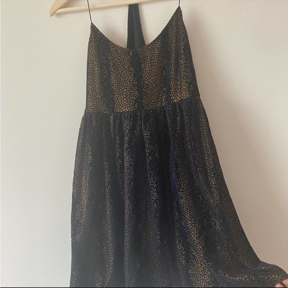 ASOS Design mini dress. New with tag. Size 2 - Picture 4 of 5